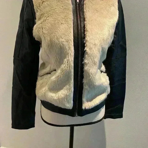 Faux Leather and Fur Beautiful medium jacket in excellent condition - Picture 10 of 10